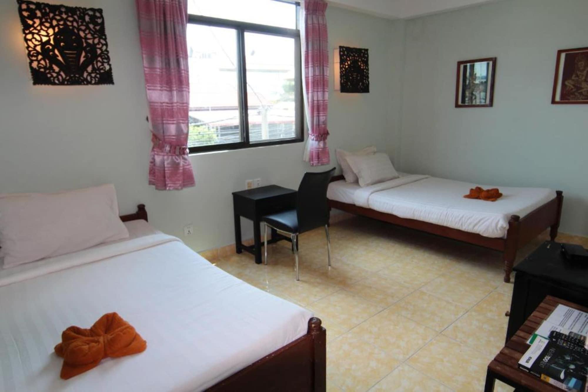 Naga Angkor Hostel Siem Reap Extérieur photo
