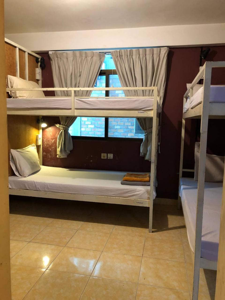 Naga Angkor Hostel Siem Reap Extérieur photo